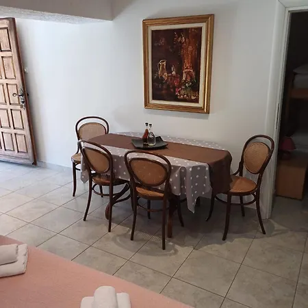 Apartament Bauk *