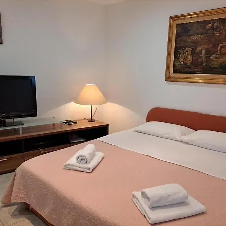 Bauk Apartment Draga Bascanska